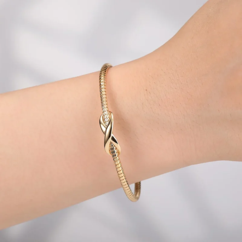 3 Refined Eternal Plaited Cuff