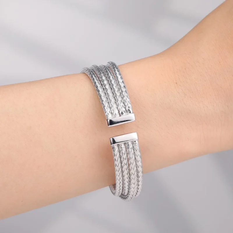 5 Layering Interwoven Textured Cuff